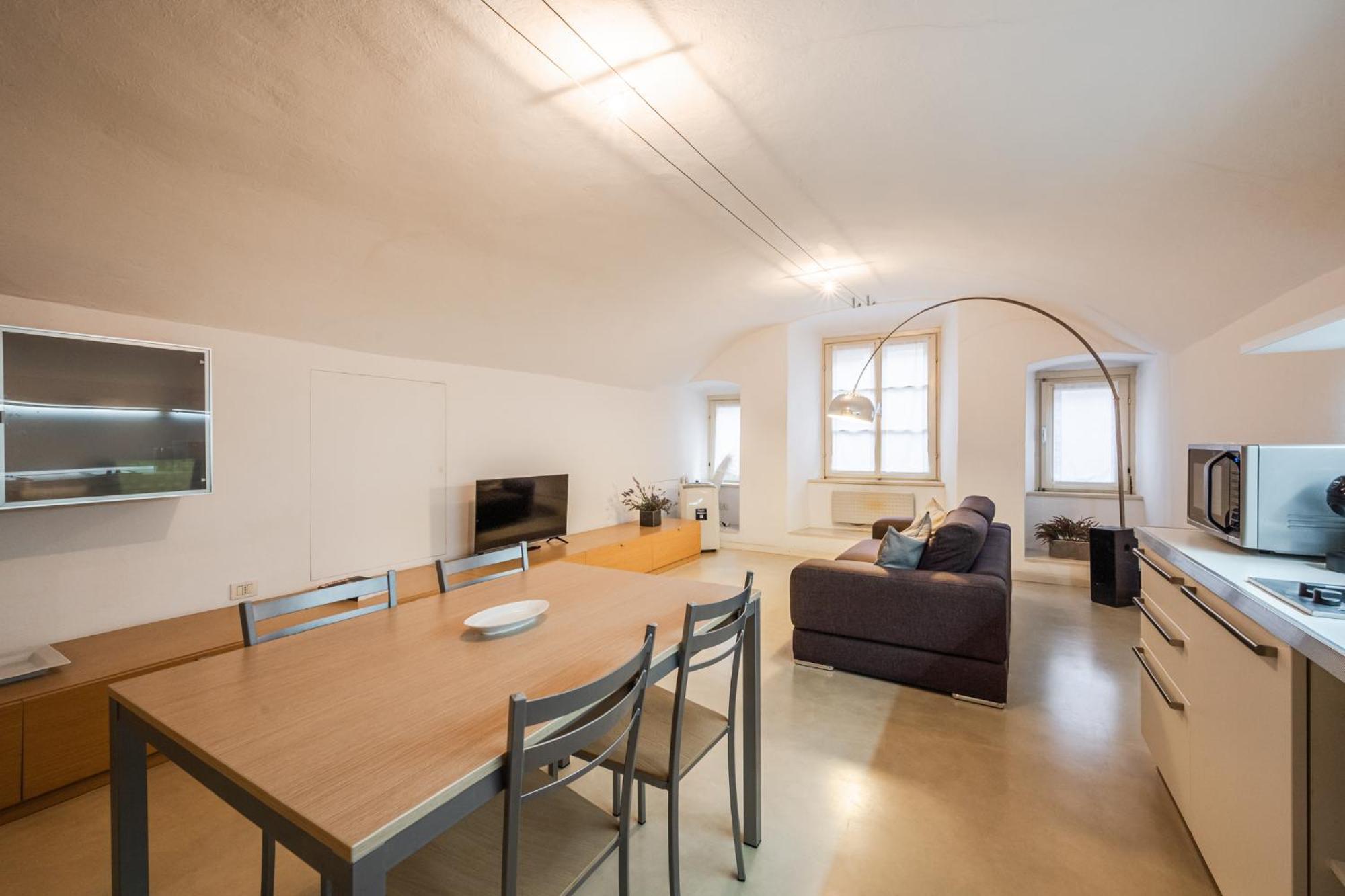 Cavour 96 Apartman Mantova Kültér fotó